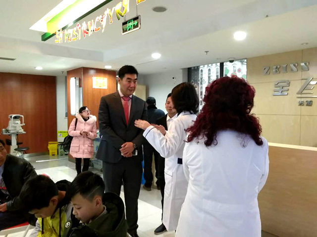 德国蔡司公司中国区领导一行访问重庆普瑞眼科医院