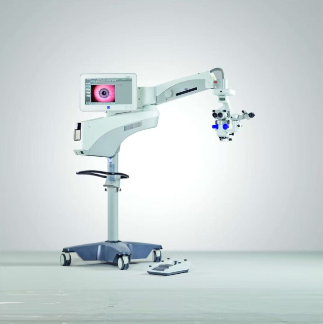 重庆普瑞引进德国蔡司LUMERA700手术显微镜 开启白内障手术“